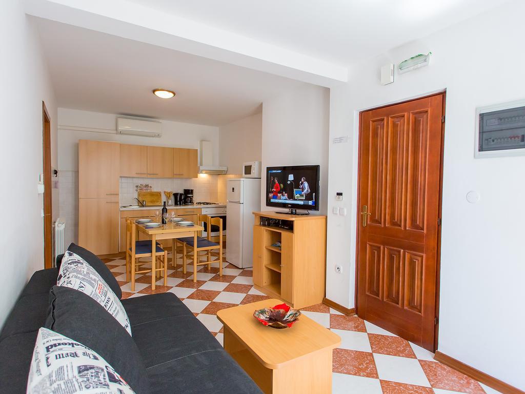 פורץ Apartments Ava מראה חיצוני תמונה