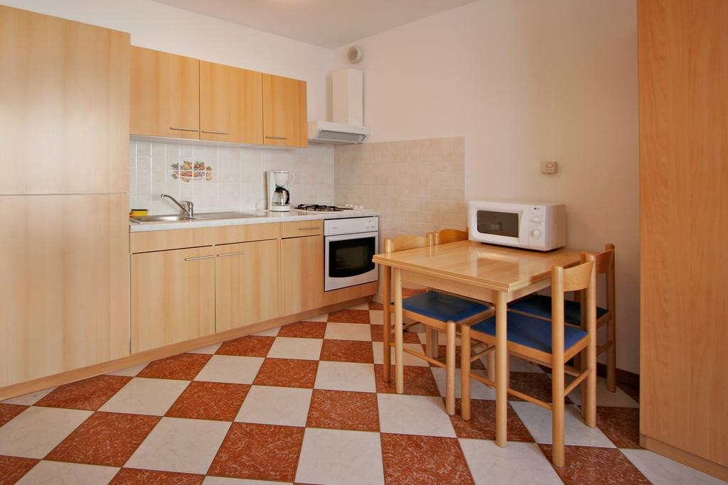 פורץ Apartments Ava מראה חיצוני תמונה
