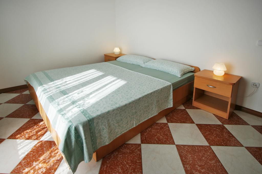 פורץ Apartments Ava מראה חיצוני תמונה
