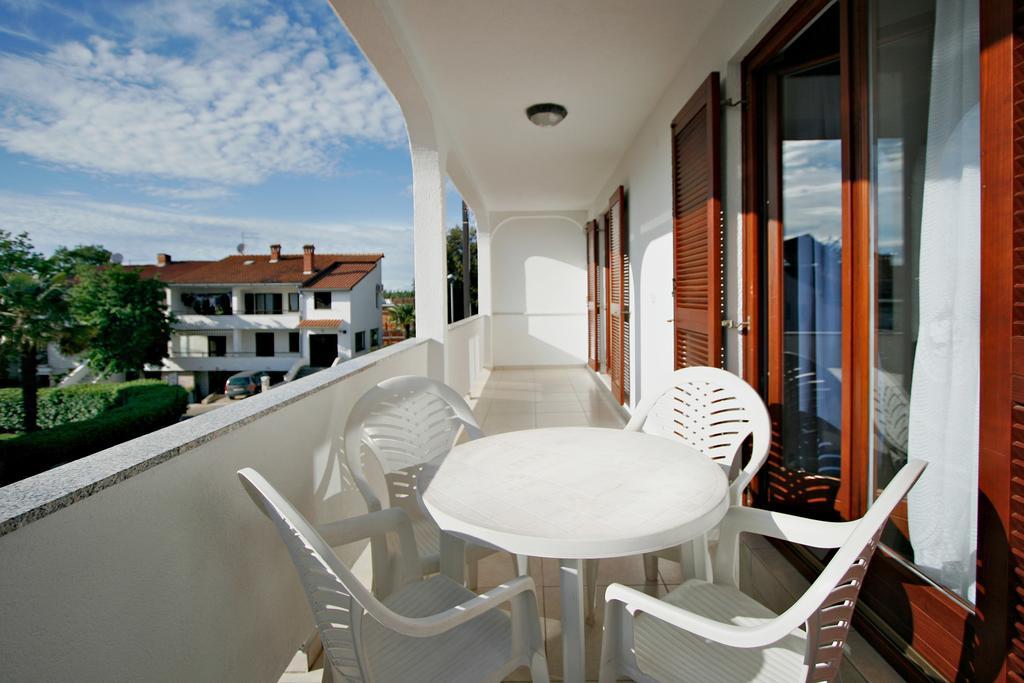 פורץ Apartments Ava מראה חיצוני תמונה